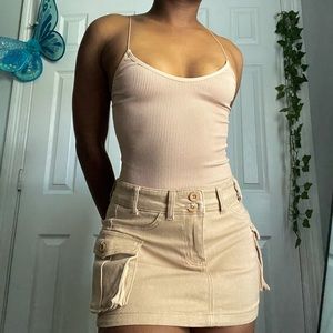 URBAN OUTFITTERS BEIGE BODYSUIT